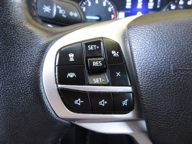 Certified 2022 Ford Explorer XLT w/ Equipment Group 202A image 16