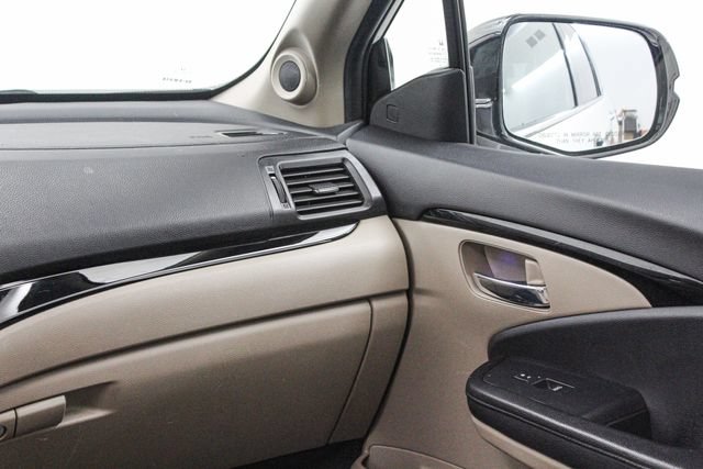 Used 2019 Honda Pilot Touring image 23