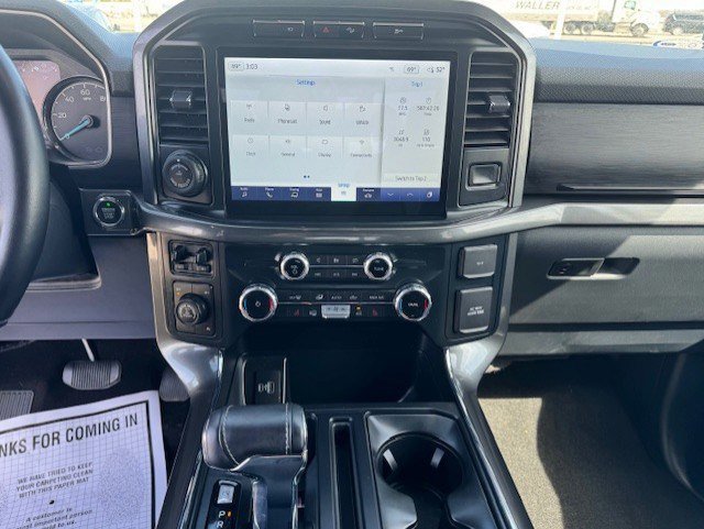 Certified 2022 Ford F150 XLT w/ Equipment Group 302A High image 18