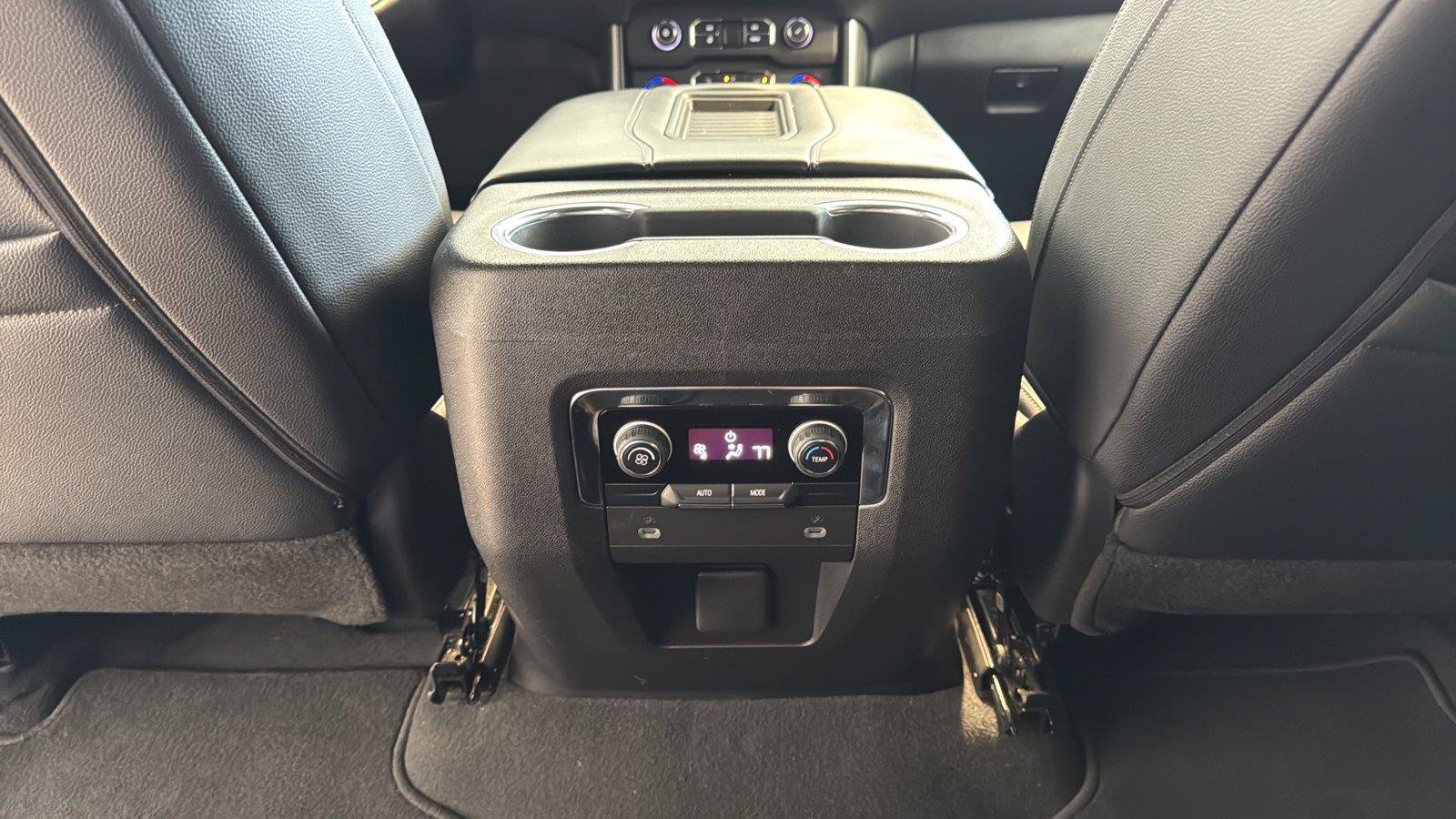 Used 2023 Chevrolet Tahoe LS AWD/4WD image 28