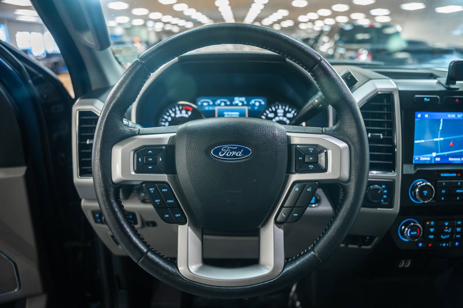 Certified 2020 Ford F150 Lariat image 41