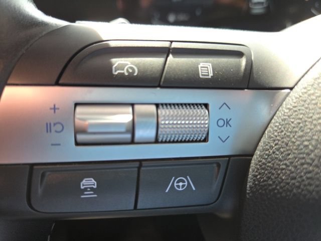 Used 2024 Hyundai Kona SEL w/ Convenience Package FWD image 39
