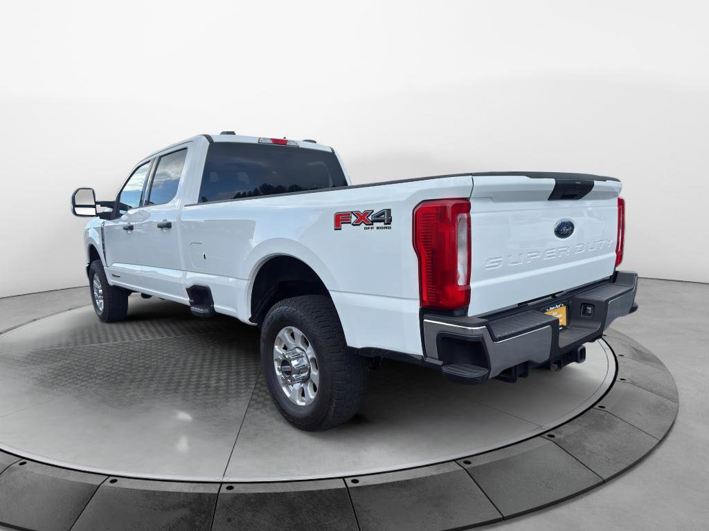 Certified 2023 Ford F350 XLT w/ FX4 Off-Road Package AWD/4WD image 4