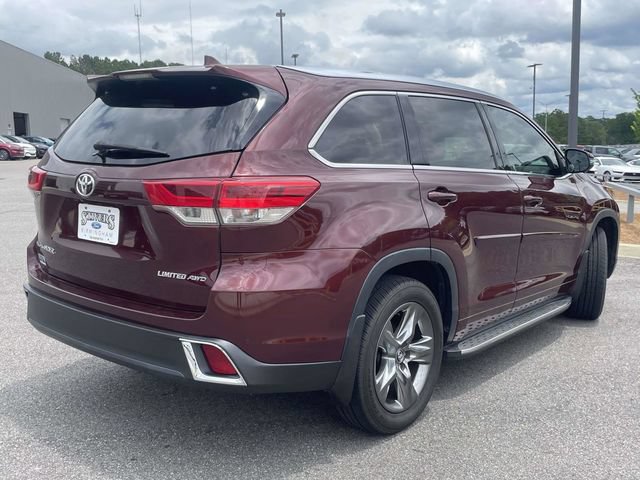 Used 2017 Toyota Highlander Limited Platinum AWD/4WD image 3