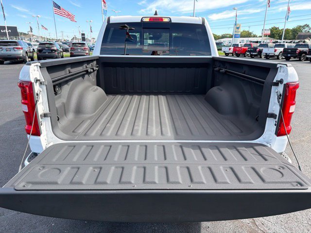 Used 2025 RAM 1500 Laramie w/ Sport Appearance Package AWD/4WD image 12
