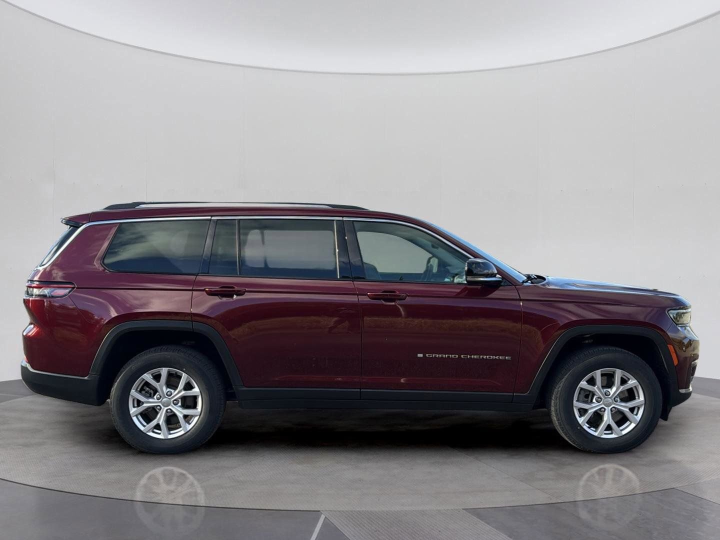 Used 2022 Jeep Grand Cherokee L Limited image 8