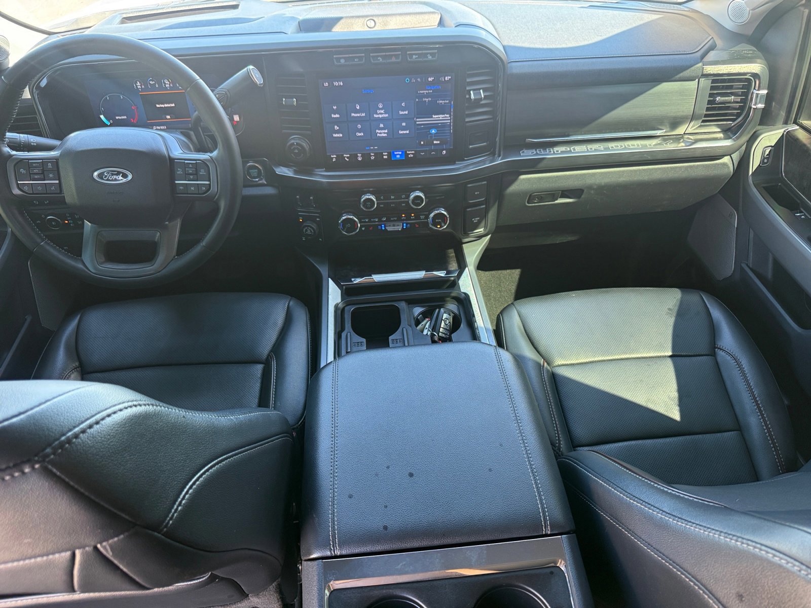 Certified 2024 Ford F250 Lariat w/ Lariat Ultimate Package image 17