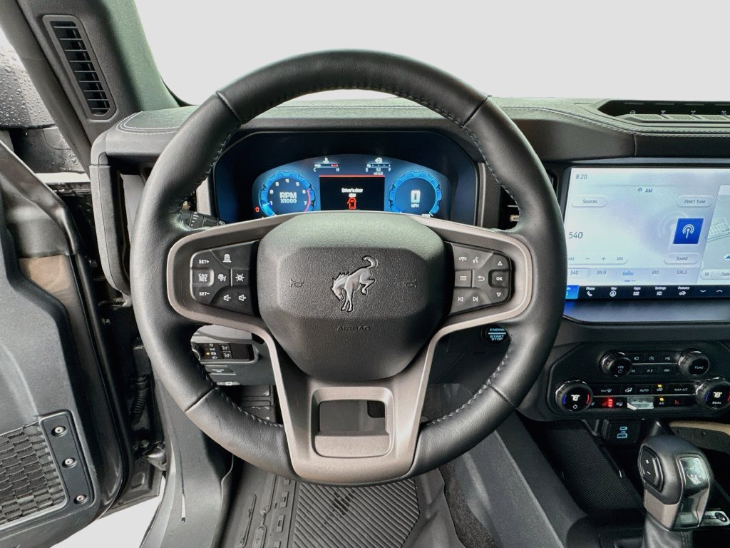 Certified 2025 Ford Bronco Badlands AWD/4WD image 11