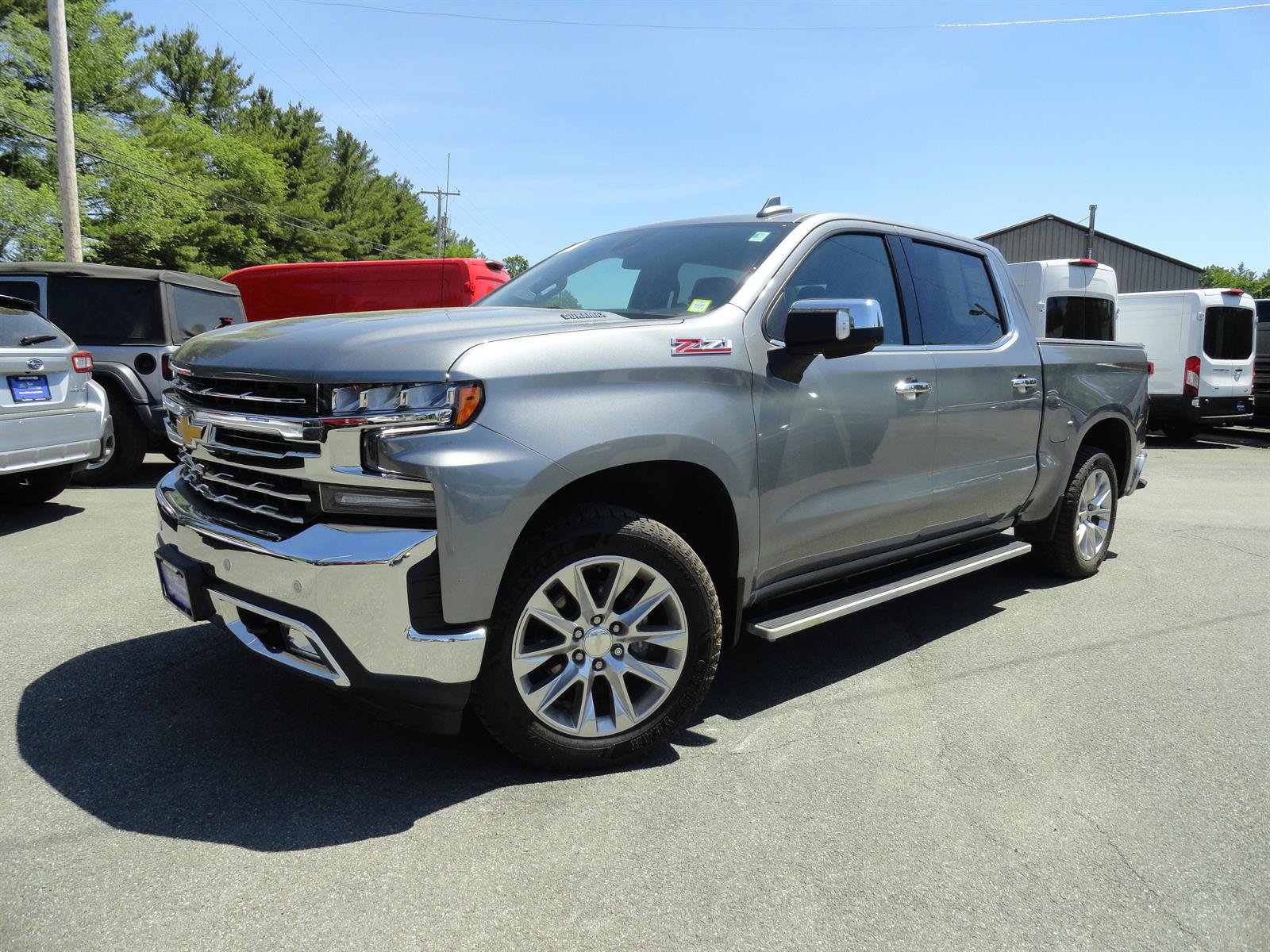 Used 2022 Chevrolet Silverado 1500 LTZ w/ LTZ Premium Package AWD/4WD image 1