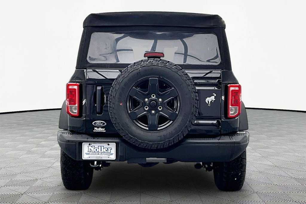 Certified 2024 Ford Bronco Black Diamond AWD/4WD image 4