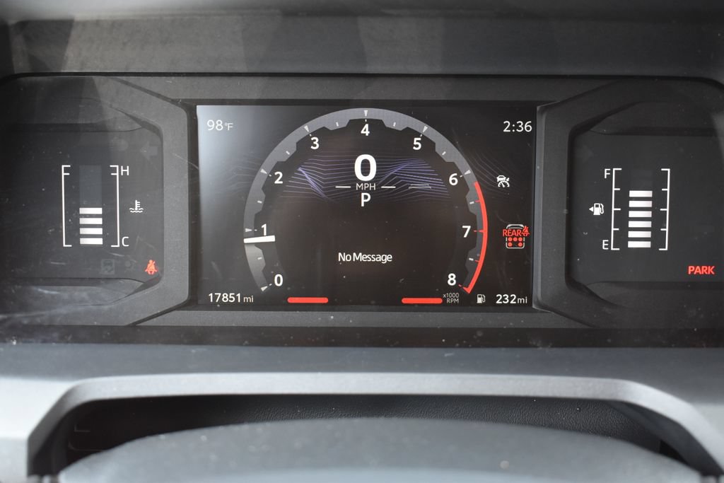 Used 2025 Toyota 4Runner SR5 AWD/4WD image 10