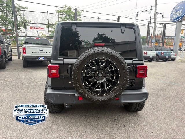 Used 2019 Jeep Wrangler Unlimited Sahara w/ Dual Top Group AWD/4WD image 4