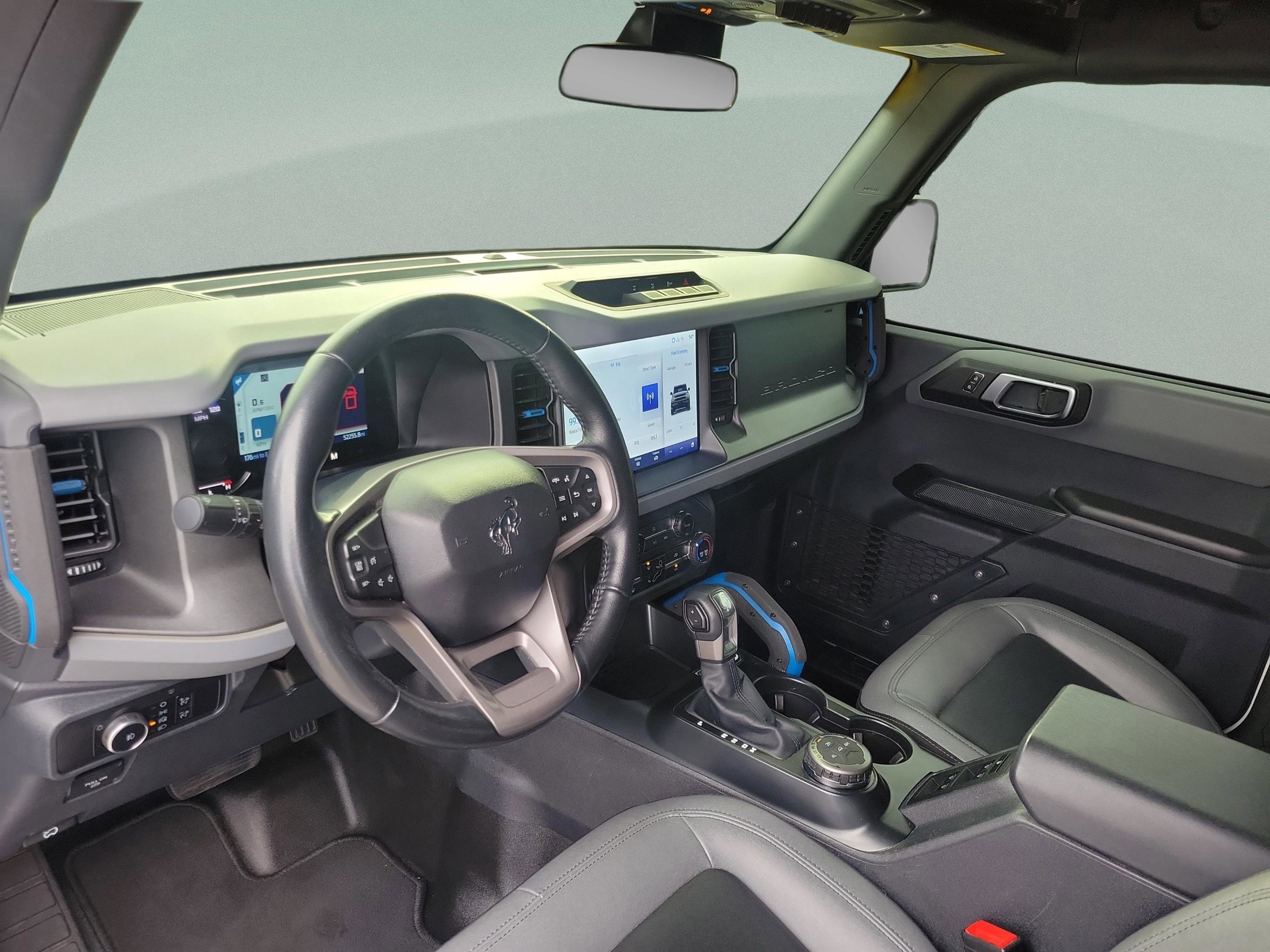 Certified 2024 Ford Bronco Black Diamond image 7