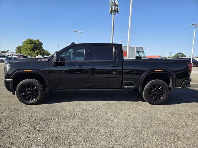 Used 2024 GMC Sierra 2500 AT4 w/ AT4 Premium Plus Package AWD/4WD image 4