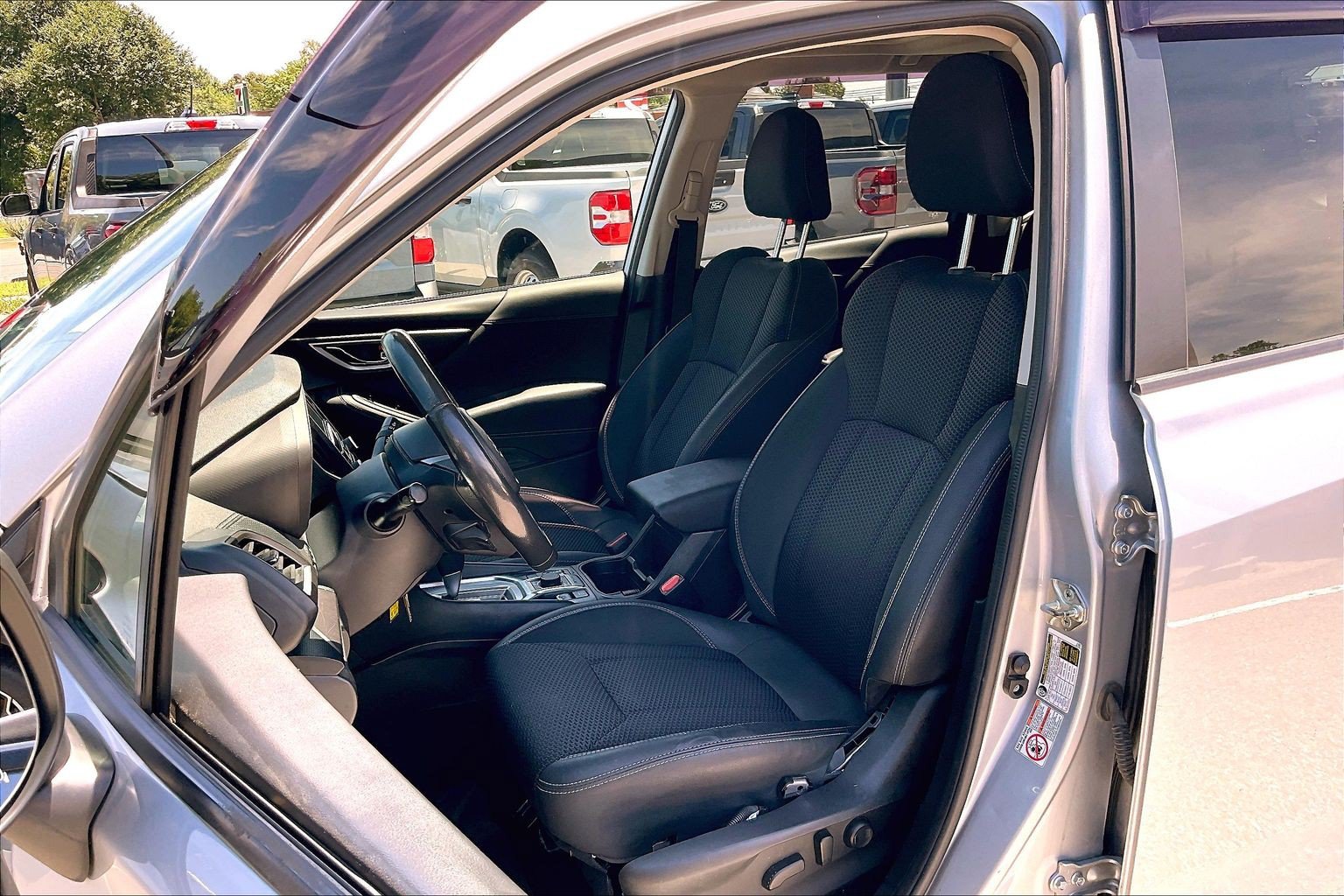 Used 2019 Subaru Forester Premium w/ All-Weather Package AWD/4WD image 24