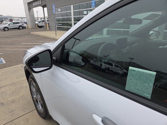 Certified 2025 Ford Escape ST-Line Elite image 10