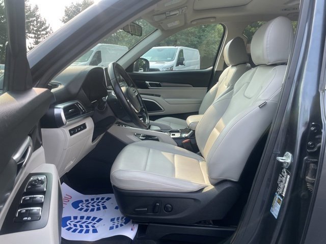 Used 2022 Kia Telluride S image 19