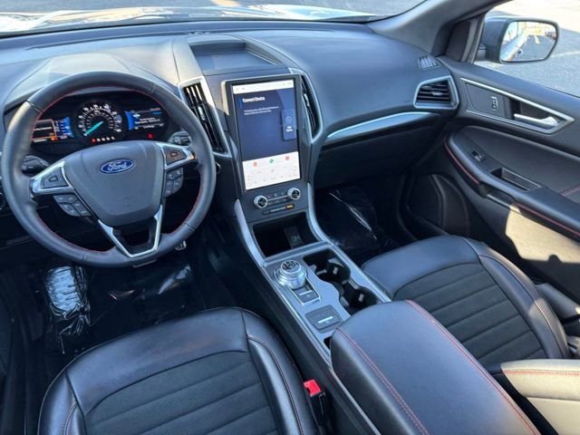 Certified 2024 Ford Edge ST-Line AWD/4WD image 6