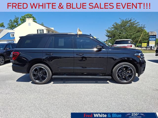 Certified 2023 Ford Expedition Limited AWD/4WD image 12