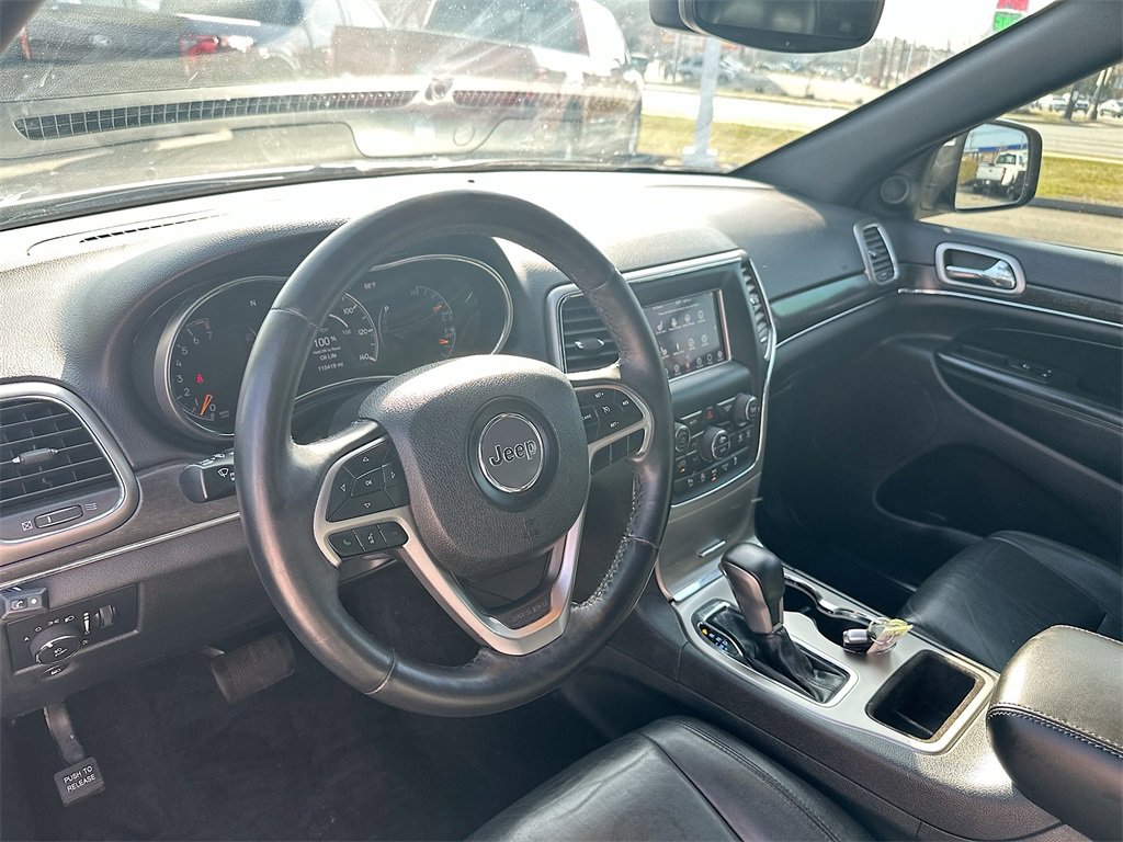 Used 2018 Jeep Grand Cherokee Limited image 10