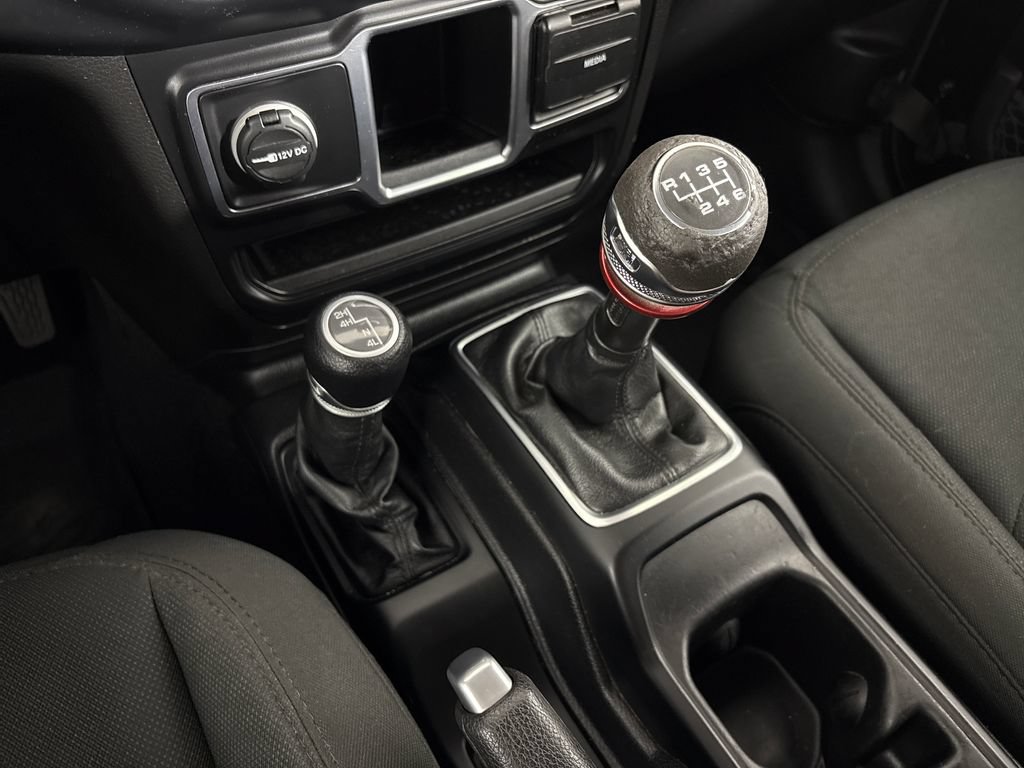 Used 2020 Jeep Wrangler Unlimited Sport AWD/4WD image 27
