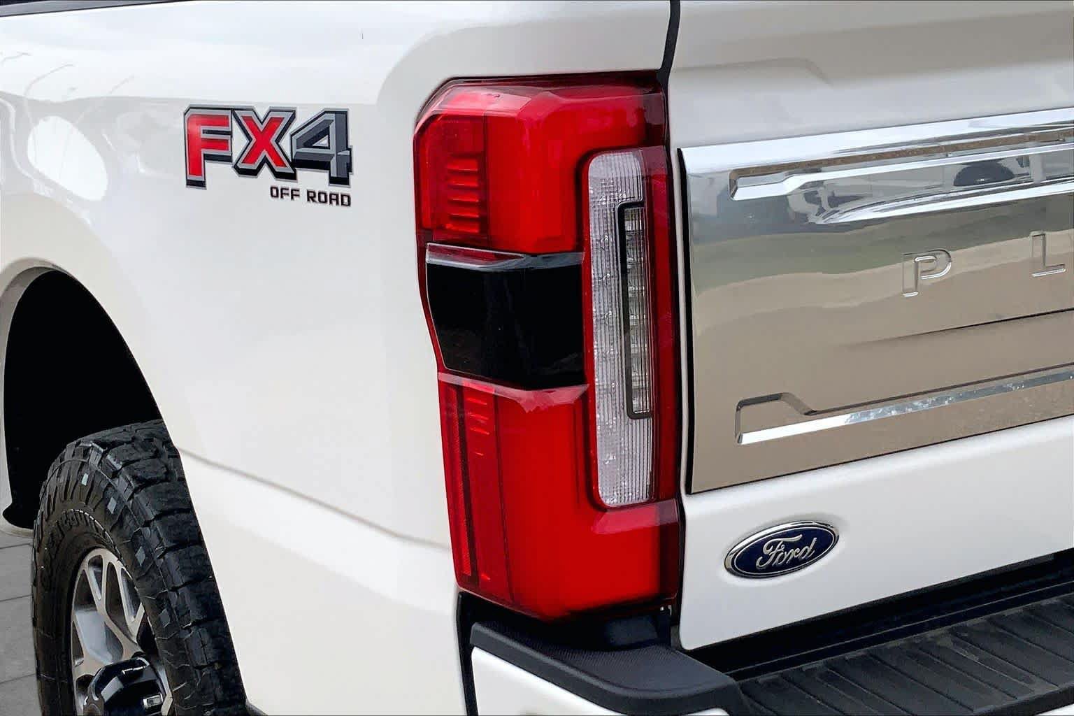 Certified 2024 Ford F250 Platinum AWD/4WD image 29
