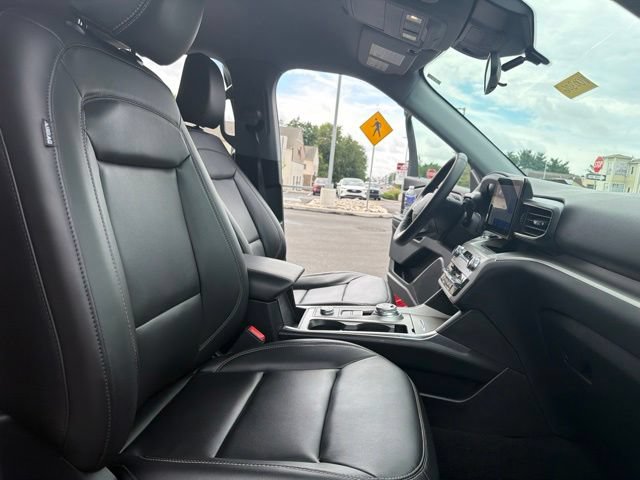 Certified 2023 Ford Explorer XLT w/ Equipment Group 202A AWD/4WD image 18