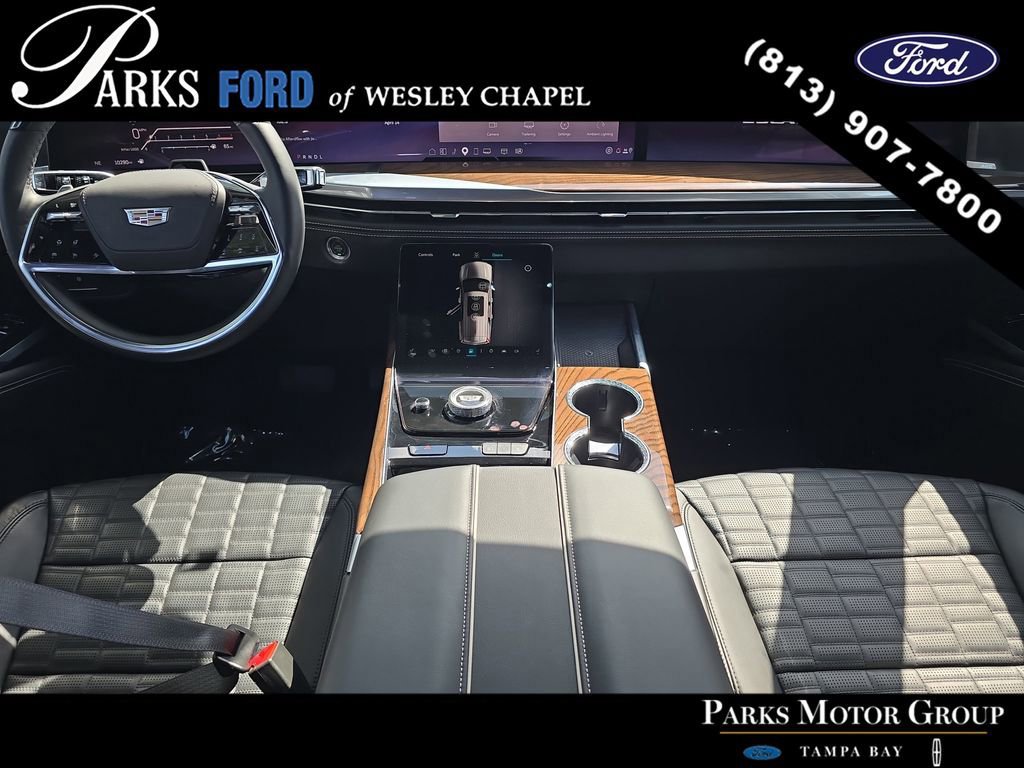 Used 2025 Cadillac Escalade ESV Sport Platinum w/ LPO, ONYX Package image 11