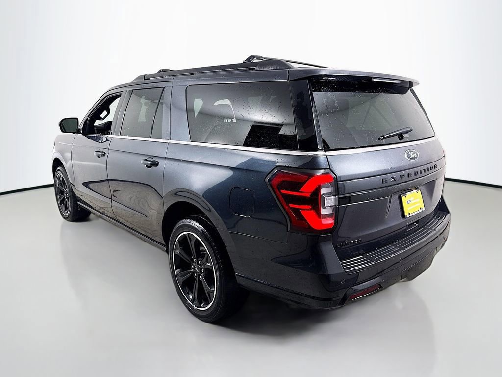 Certified 2022 Ford Expedition Max Limited image 3