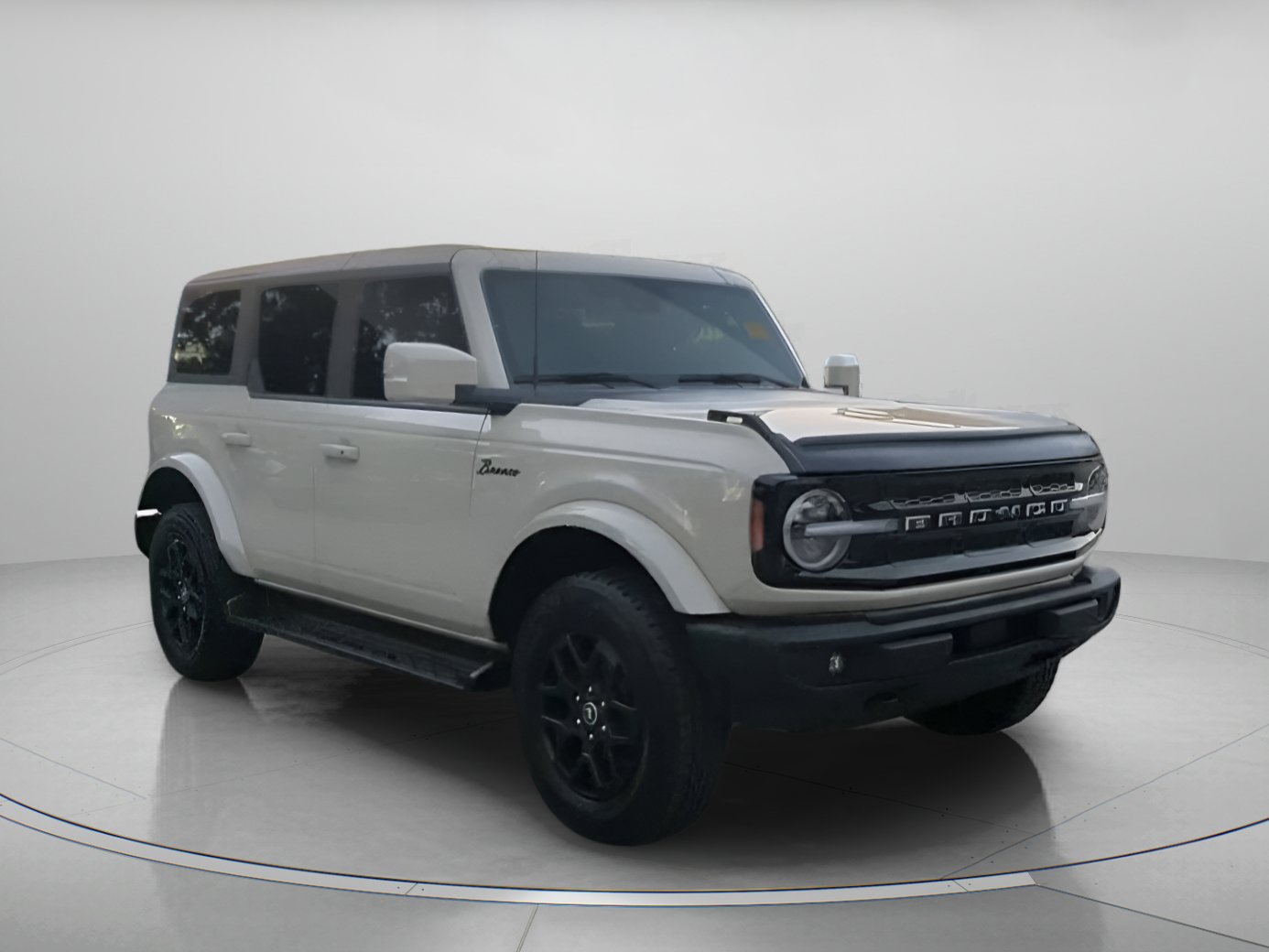 Certified 2025 Ford Bronco Outer Banks AWD/4WD image 2