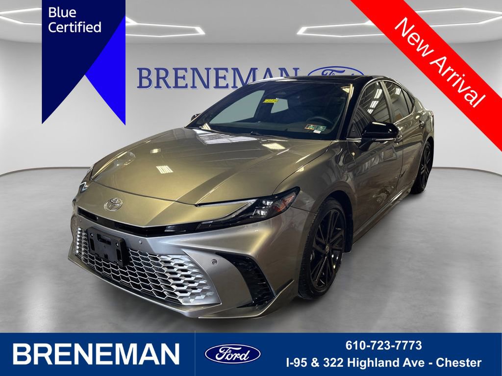 Used 2025 Toyota Camry XSE w/ Premium Plus Package FWD image 1