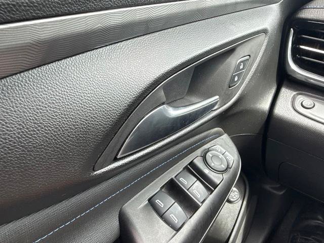 Used 2024 Buick Envista Sport Touring w/ Convenience II Package FWD image 15
