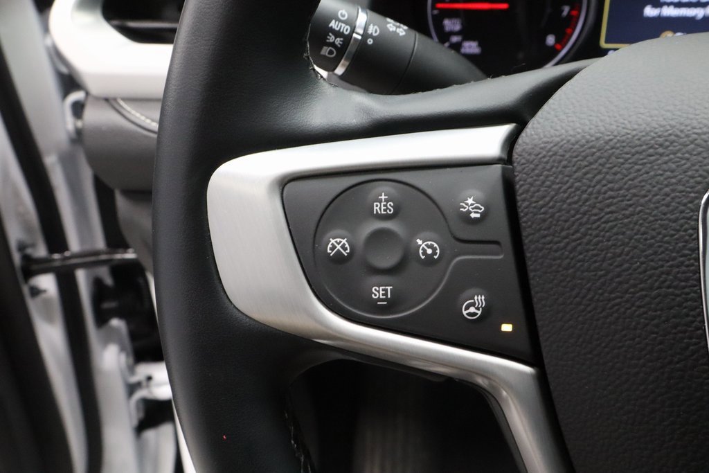 Used 2023 GMC Acadia SLT w/ Preferred Package image 28