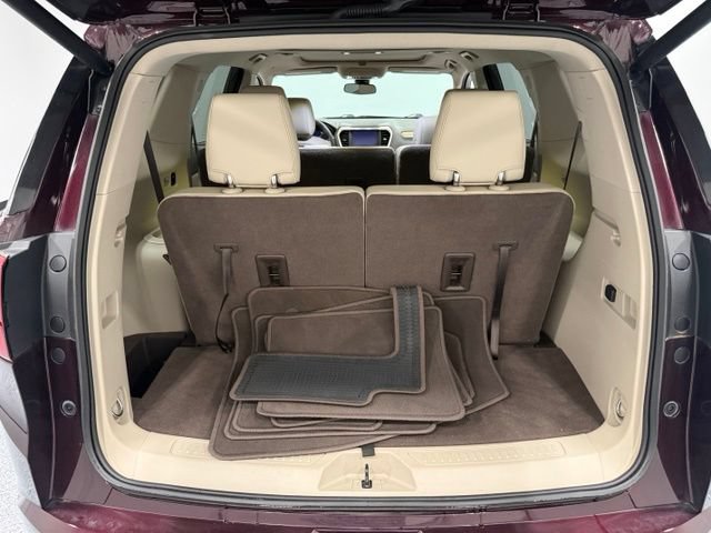 Used 2017 GMC Acadia Denali w/ Technology Package AWD/4WD image 41