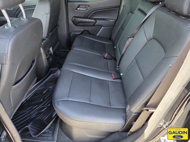 Used 2024 Chevrolet Colorado LT w/ LT Convenience Package III RWD image 12