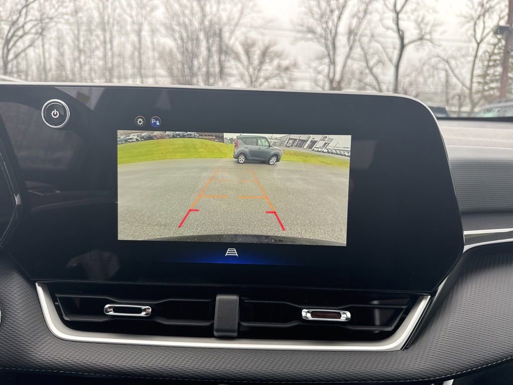 Used 2025 Chevrolet Equinox LT w/ Midnight Edition image 23