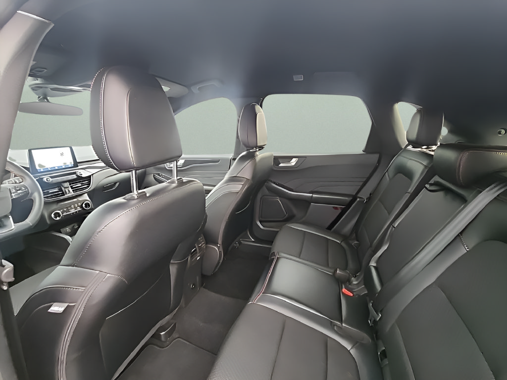 Certified 2025 Ford Escape ST-Line Select AWD/4WD image 22
