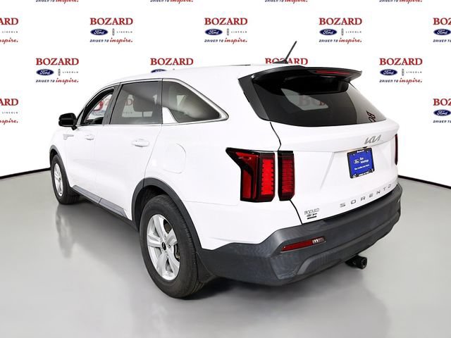 Used 2022 Kia Sorento LX FWD image 6