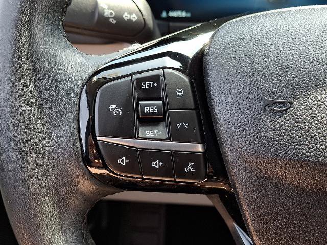 Certified 2023 Ford Escape Platinum AWD/4WD image 21