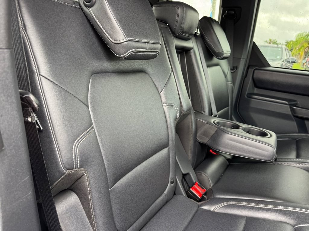 Certified 2025 Ford Bronco Badlands AWD/4WD image 36