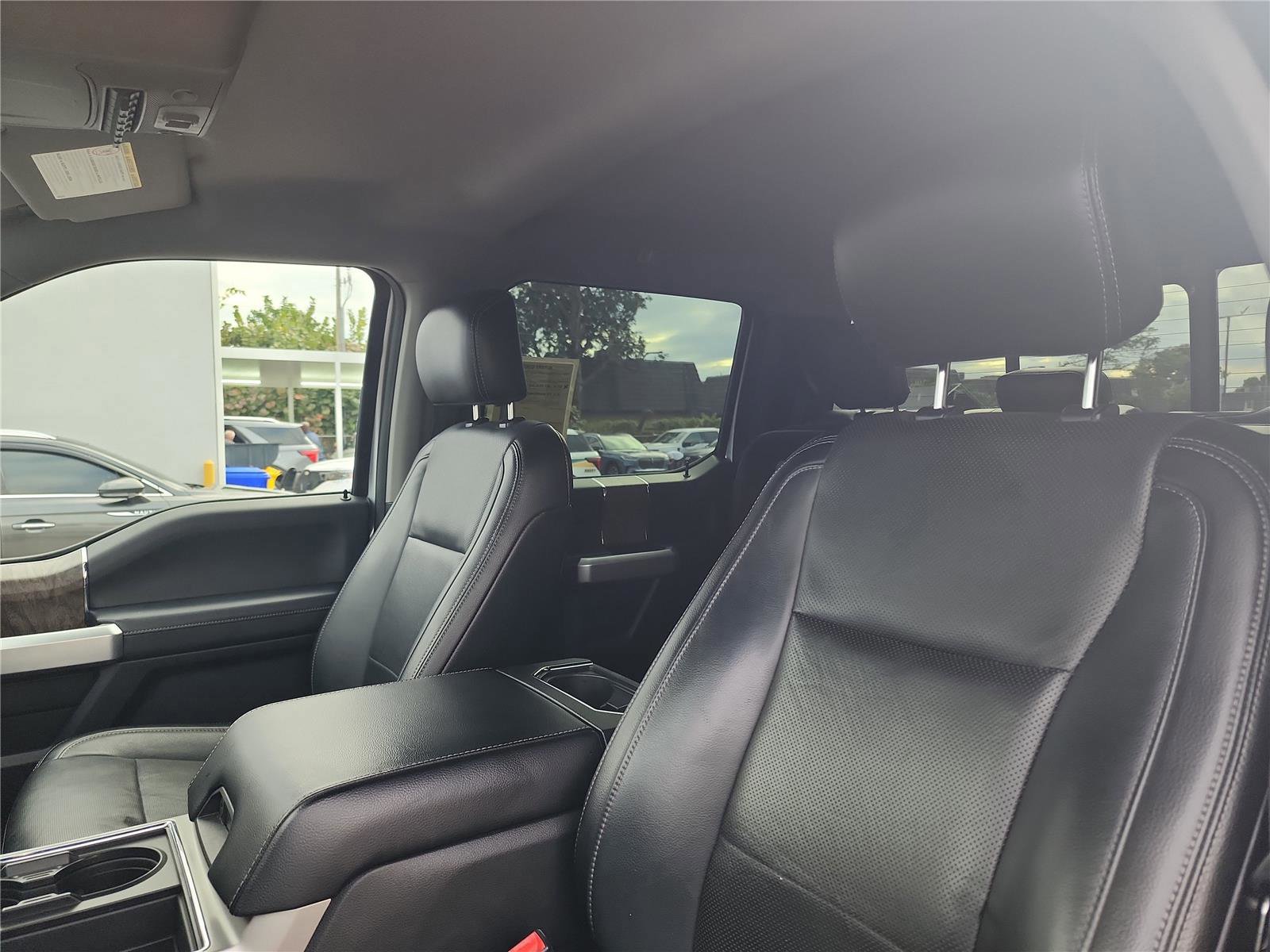 Certified 2018 Ford F250 Lariat w/ Lariat Value Package image 18