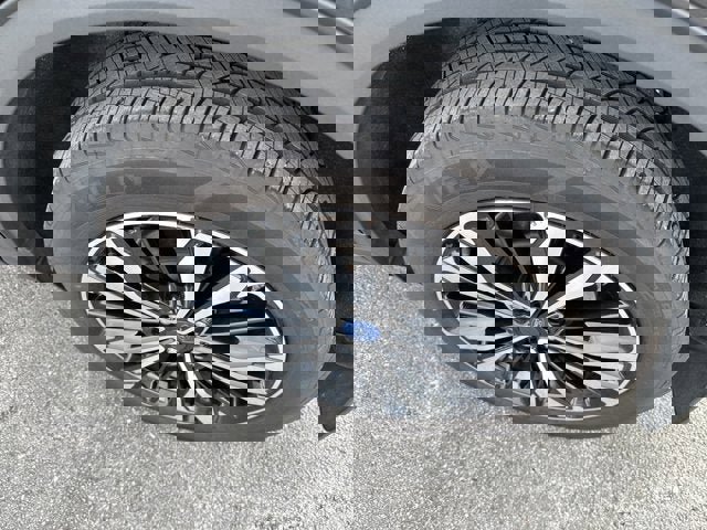 Certified 2022 Ford Escape SE w/ SE Sport Appearance Package image 8