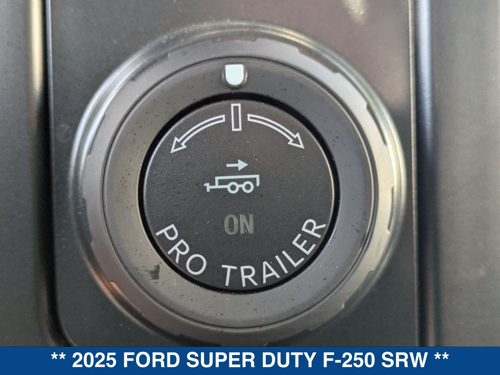 Certified 2025 Ford F250 Lariat w/ Lariat Ultimate Package AWD/4WD image 35