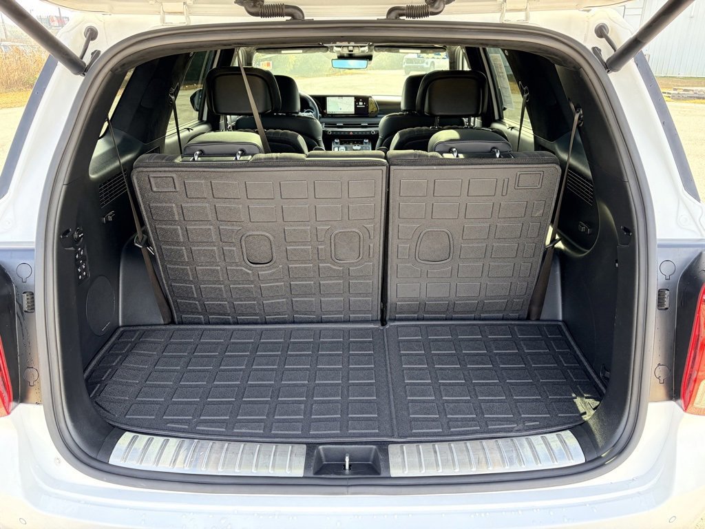 Used 2024 Hyundai Palisade Calligraphy image 28