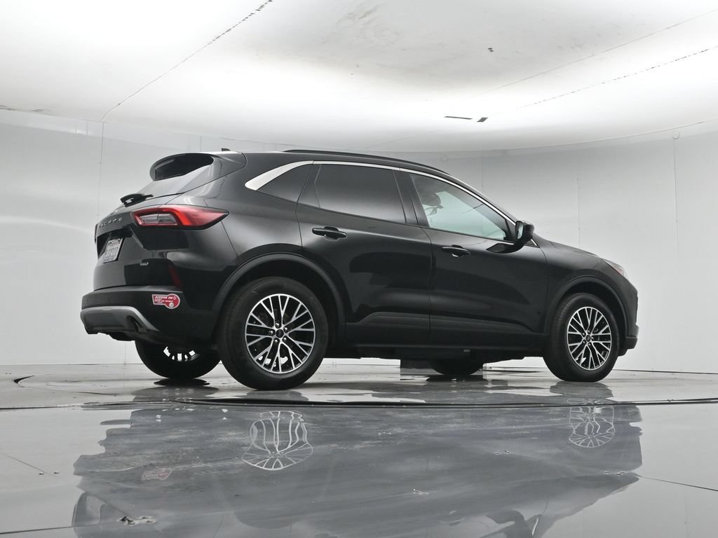 Certified 2023 Ford Escape SE FWD image 50