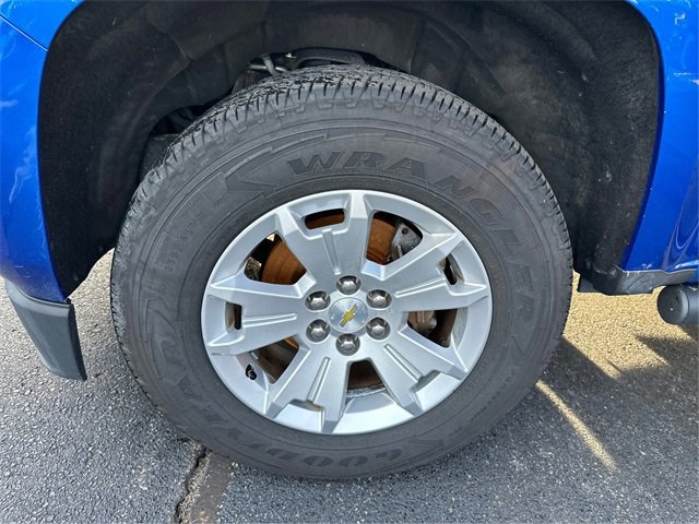 Used 2020 Chevrolet Colorado LT w/ Luxury Package image 15