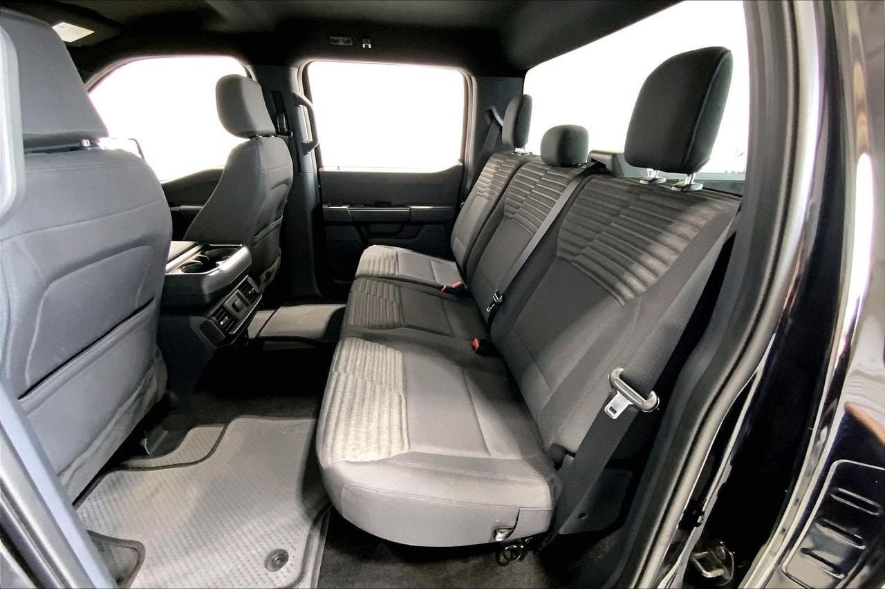 Certified 2022 Ford F150 XL w/ STX Appearance Package RWD image 19