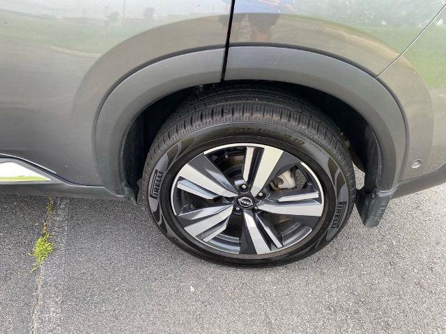 Used 2023 Nissan Rogue SL w/ SL Premium Package FWD image 32