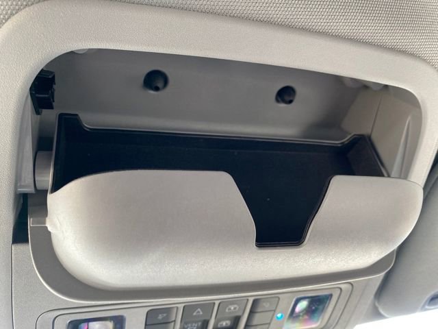 Certified 2022 Ford Explorer XLT w/ Equipment Group 202A image 26