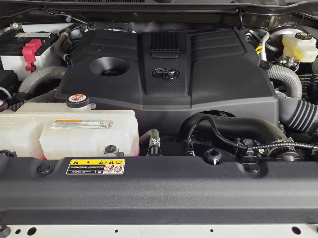 Used 2024 Toyota Tundra SR5 AWD/4WD image 25